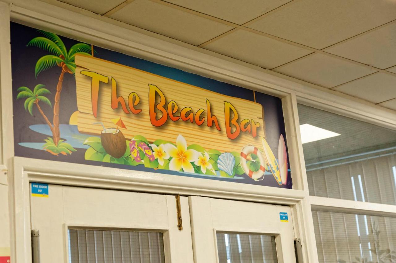 Sand Bay Holiday Village - Adults Only Weston-super-Mare Zewnętrze zdjęcie