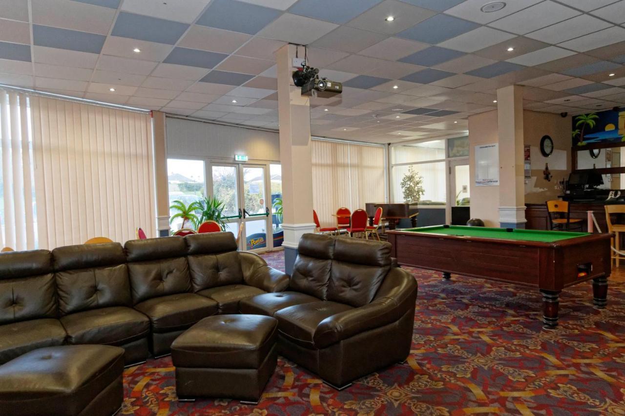 Sand Bay Holiday Village - Adults Only Weston-super-Mare Zewnętrze zdjęcie