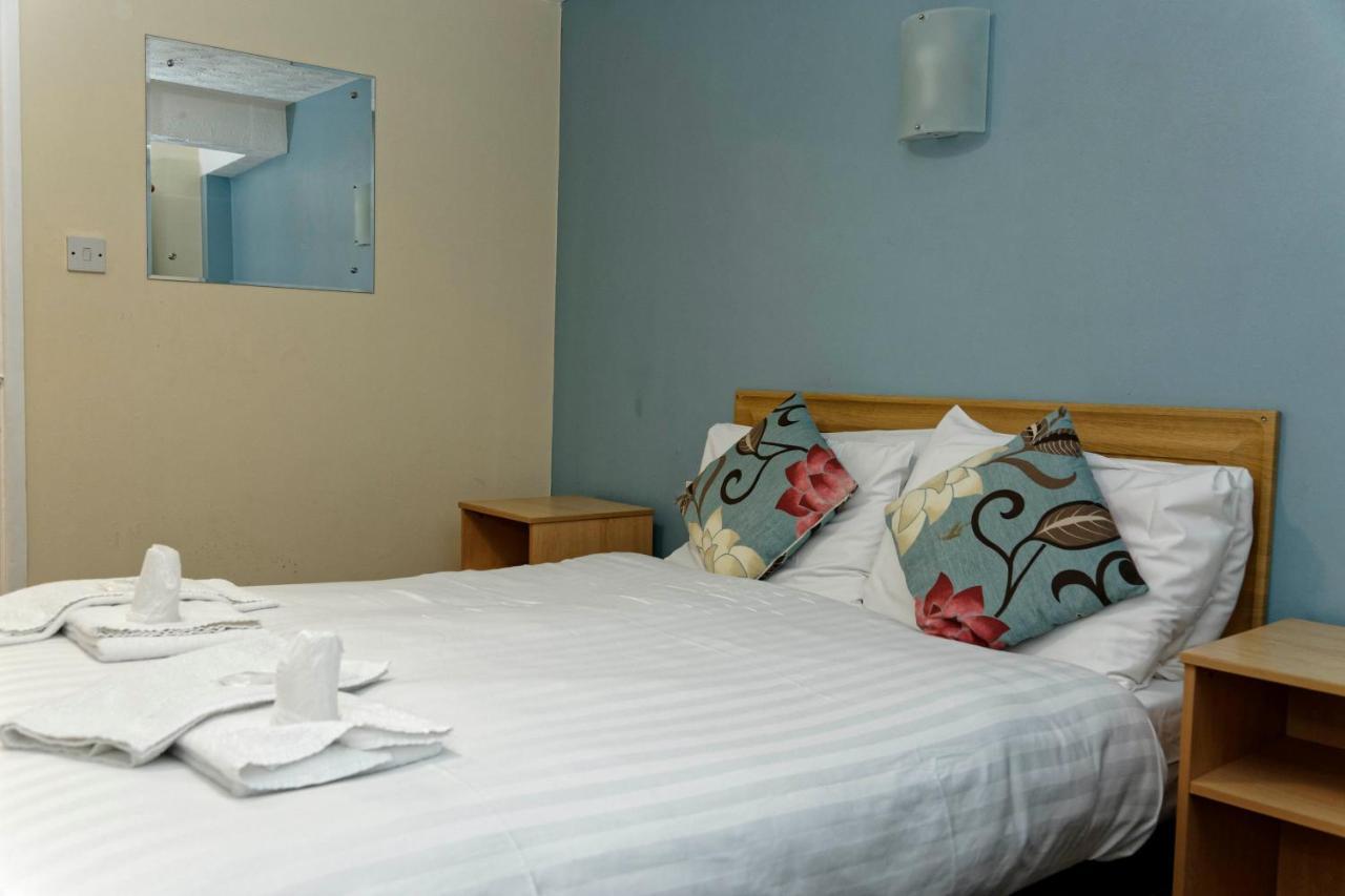 Sand Bay Holiday Village - Adults Only Weston-super-Mare Zewnętrze zdjęcie
