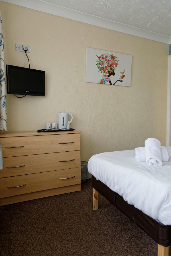 Sand Bay Holiday Village - Adults Only Weston-super-Mare Zewnętrze zdjęcie