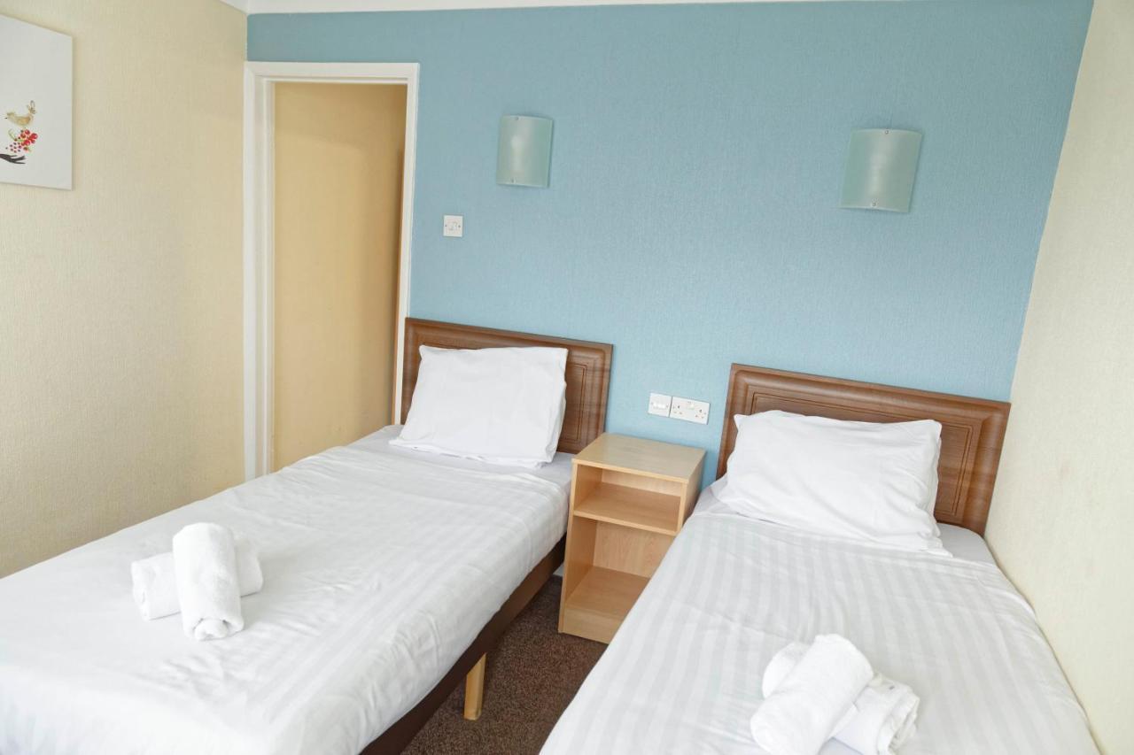 Sand Bay Holiday Village - Adults Only Weston-super-Mare Zewnętrze zdjęcie