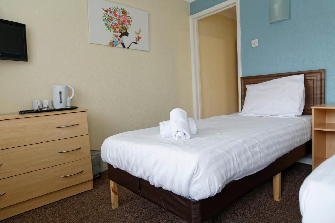 Sand Bay Holiday Village - Adults Only Weston-super-Mare Zewnętrze zdjęcie